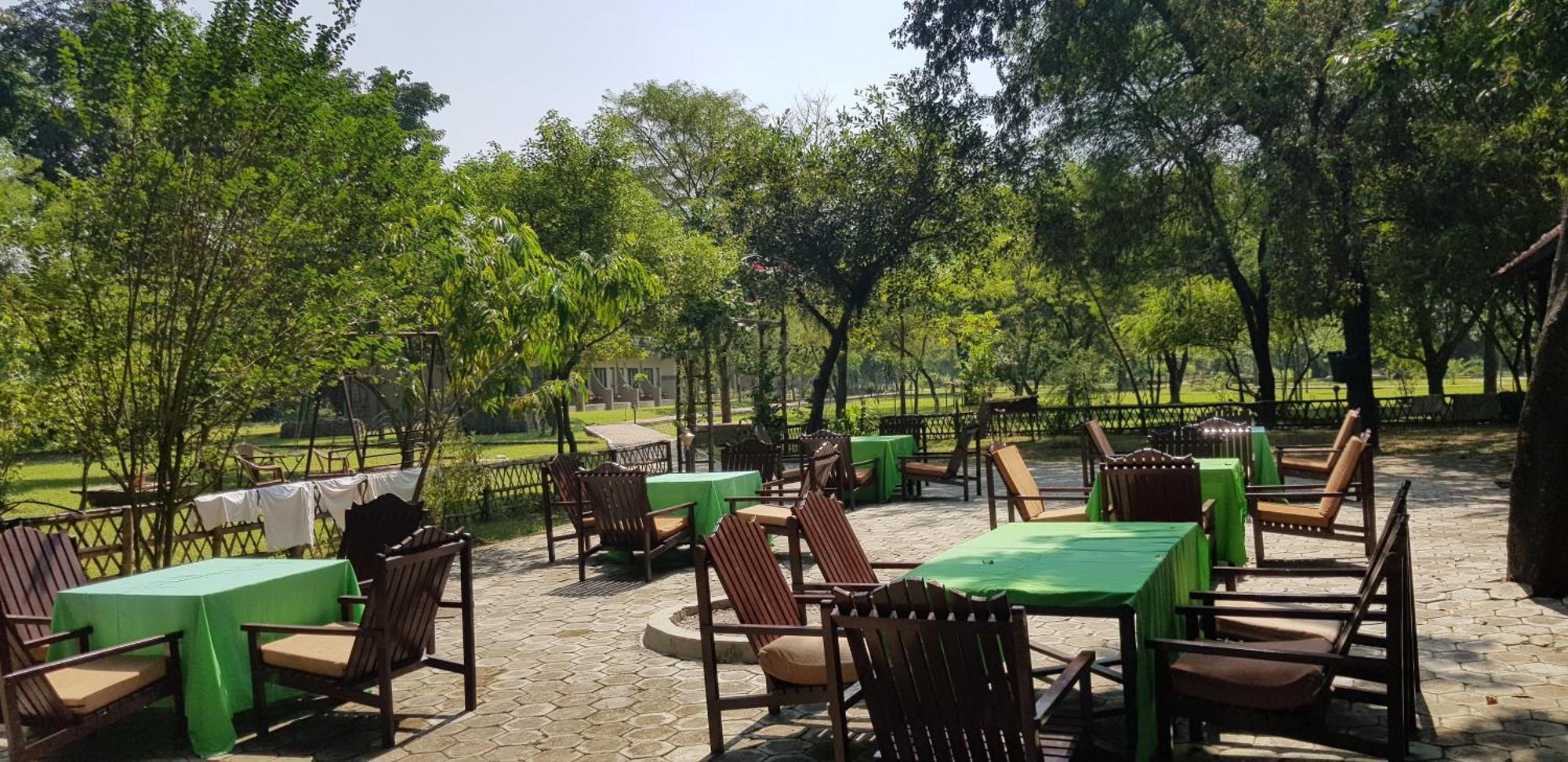 Lumbini Buddha Garden Resort Exteriér fotografie